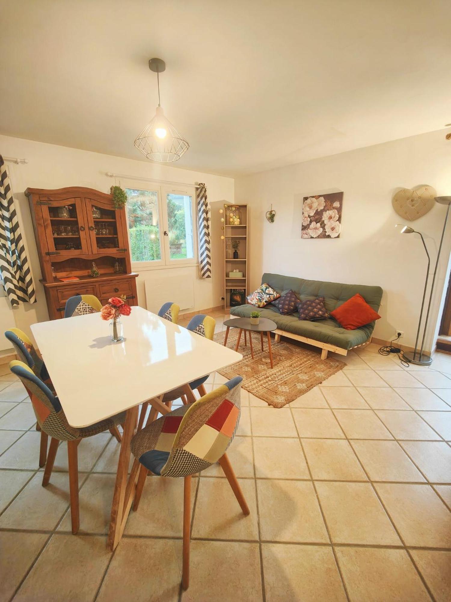Gite Entre Beaujolais & Maconnais La Chapelle-de-Guinchay 外观 照片